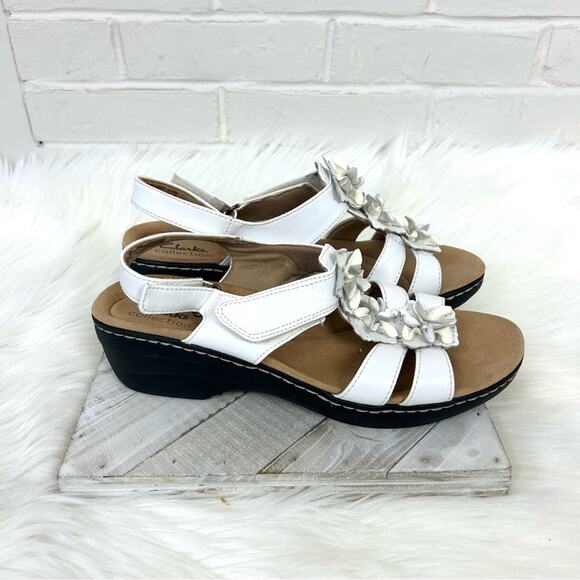 Clark’s Collection White Strappy Floral Sandals Size 10 - Picture 1 of 11